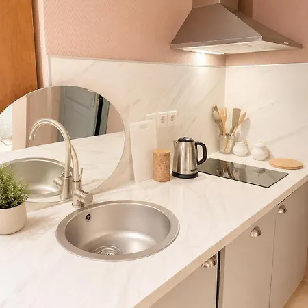 La Nichee Apartment Montanay